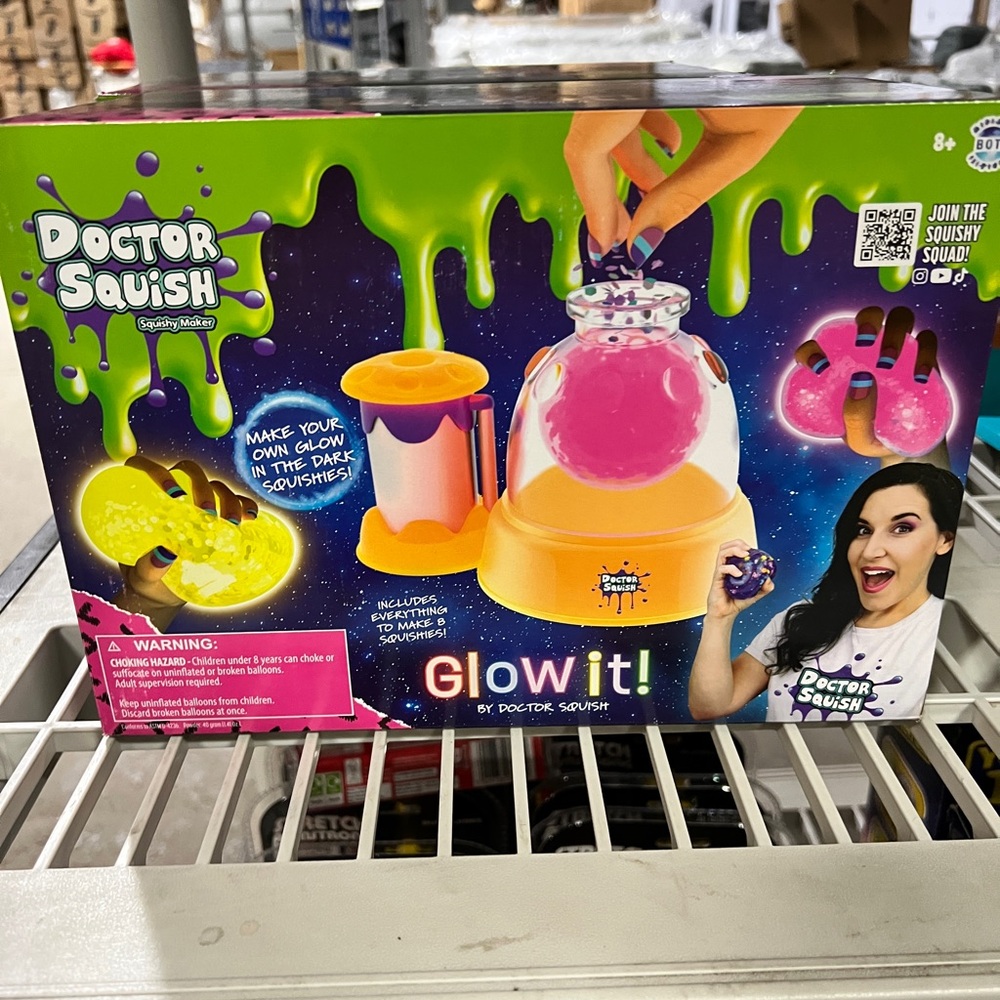 Doctor squish glow in the dark maker
